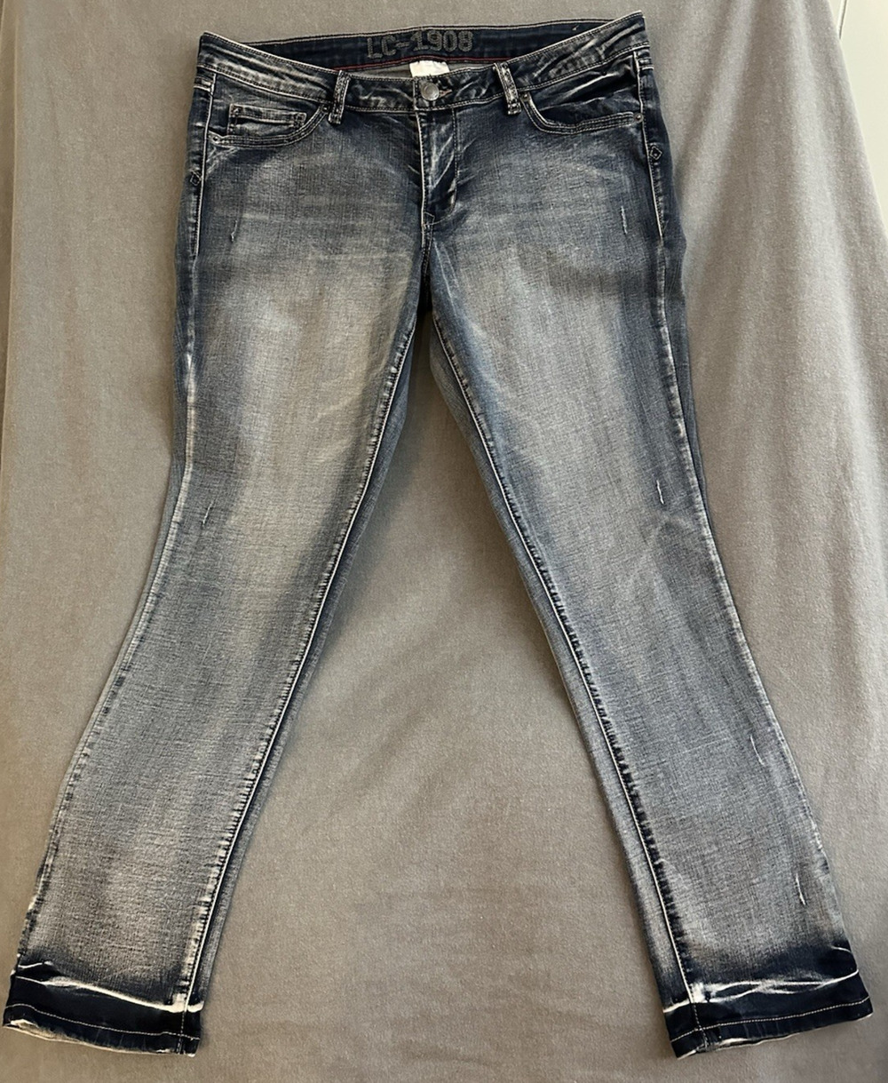 Lee Cooper LC-1908 Women's Cropped Capri Jeans Blue Distressed Stretch